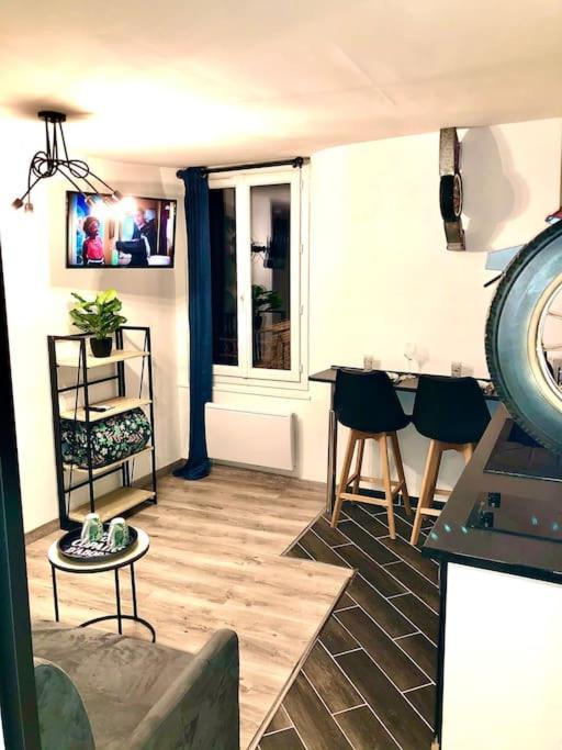 Le Mecanique Room Centre Ville, Parking Gratuit Sens Zewnętrze zdjęcie